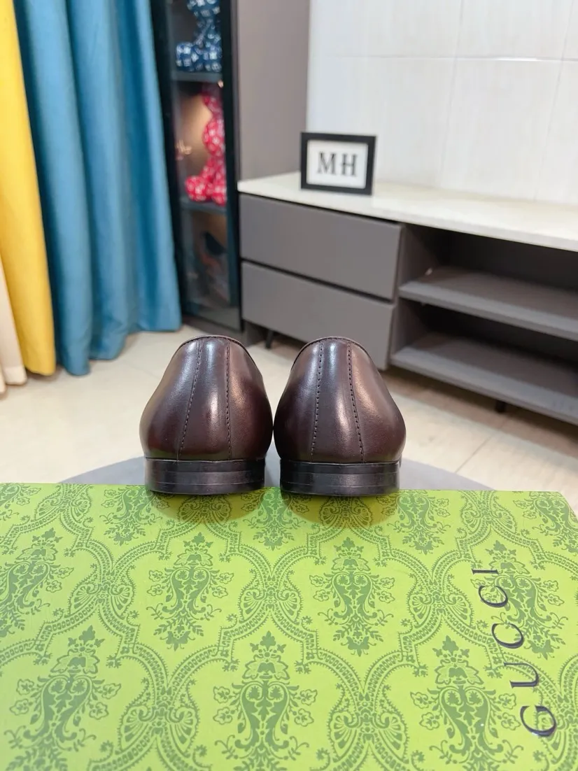 Men's shoes 💰500🌹🌹【GUCCI】The most popular classic Gucci leather shoes. Synchronized with the official website, the upper is made of Italian first-layer cowhide ➕cowhide lining, with unique brand and unique craftsmanship. Highlighting the hot style of the new year. Stop hesitating, stop wandering, get it now. Number: 38--44